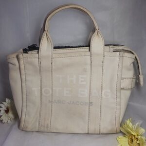 Marc Jacobs Cream Tote Bag